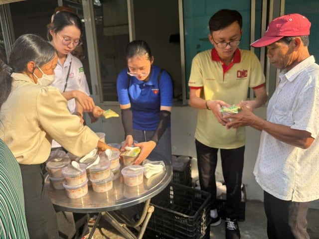 Chàng sinh viên lặng lẽ 'gieo mầm' tử tế giữa lòng Cần Thơ- Ảnh 3.