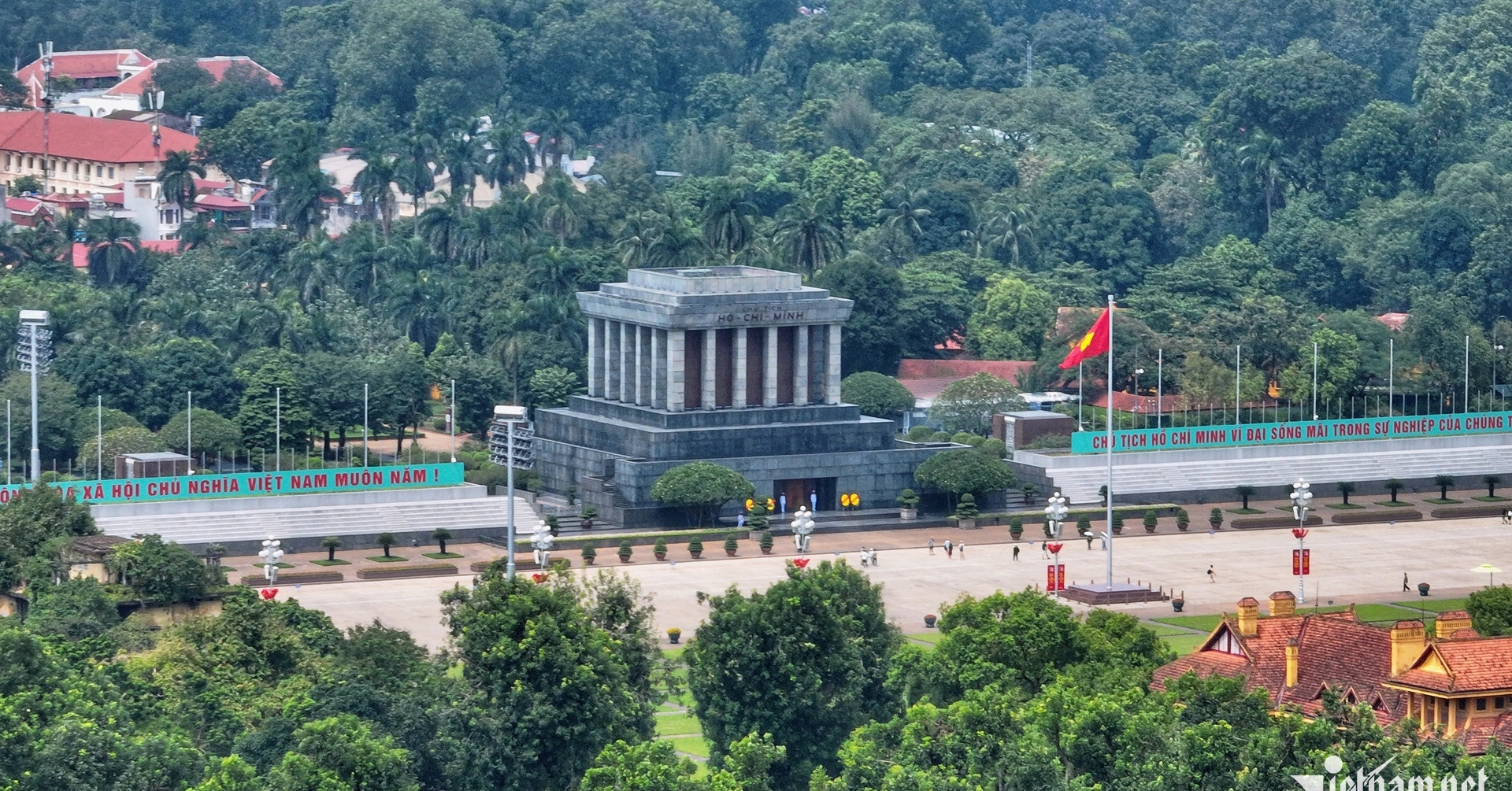 Ba Dinh Square expansion project completed ahead of schedule