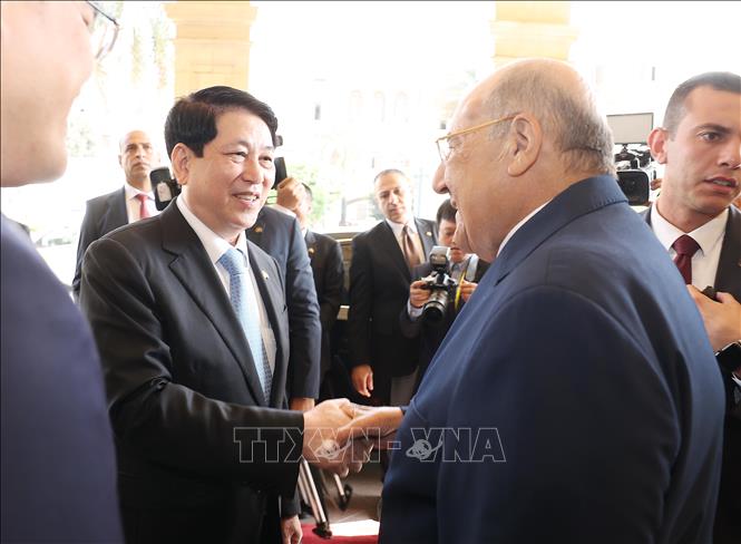 ចំណងជើងរូបថត