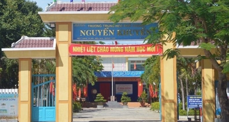 វិទ្យាល័យសាធារណៈនៅទីក្រុង Da Nang ពន្យល់ពីមូលហេតុដែលភ្នាក់ងារធានារ៉ាប់រងសង្គមរំលឹកពួកគេឱ្យបង់ប្រាក់ចំនួន 474 លានដុង