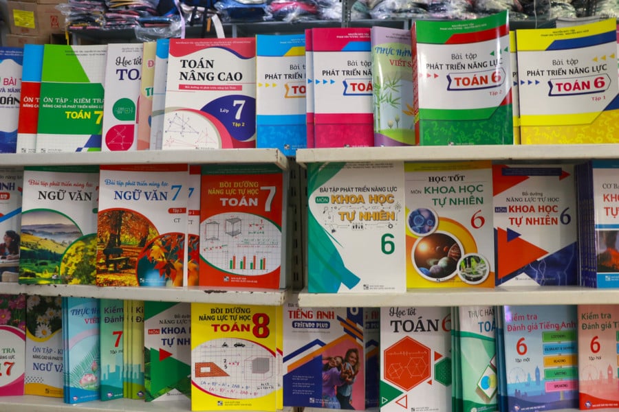 sach-giao-khoa-1.jpg