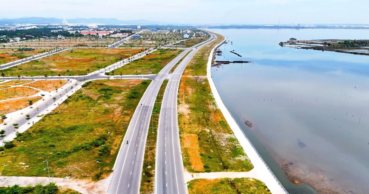 Tăng tốc hoàn thiện đường ven biển 129