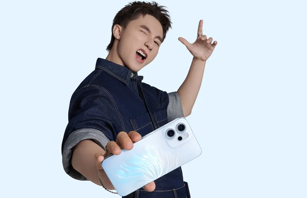 OPPO Reno14 Series និង Son Tung M-TP បង្កើតកំដៅក្នុងទីផ្សារទូរស័ព្ទ
