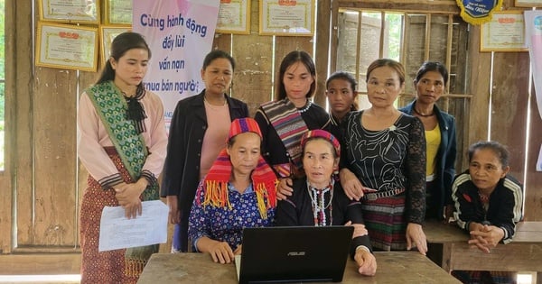 Tăng cường chuyển đổi số, từng bước giảm nghèo bền vững