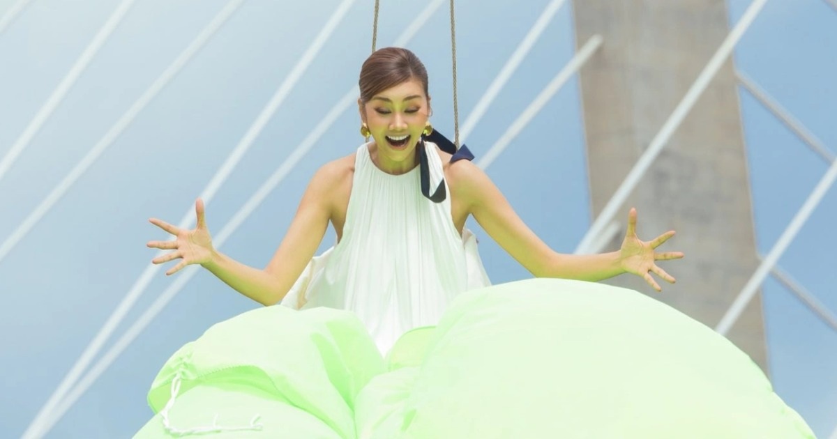 Thử thách đu dây tạo dáng gây tranh cãi: Vietnam's Next Top Model nói gì?