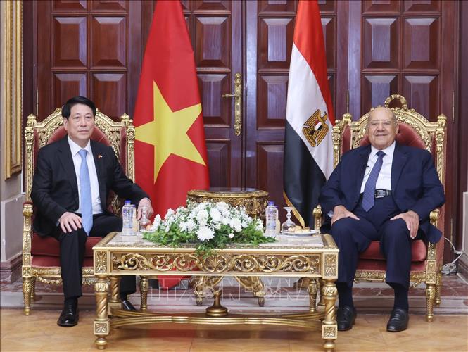 ចំណងជើងរូបថត