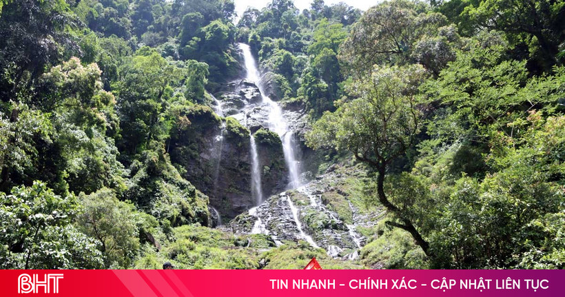 កសាង​ដំណើរ​ទេសចរណ៍​និង​ផ្លូវ​ដើម្បី​អភិវឌ្ឍ​ទេសចរណ៍​ជនបទ​នៅ Ha Tinh