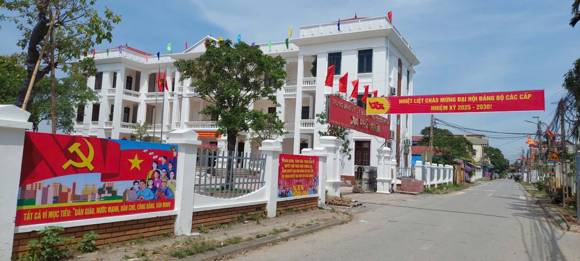 Xã Phú Nghĩa chuẩn bị chu đáo cho kỳ Đại hội đầu tiên sau sáp nhập: Khẳng định tầm nhìn phát triển trong kỷ nguyên mới- Ảnh 2.