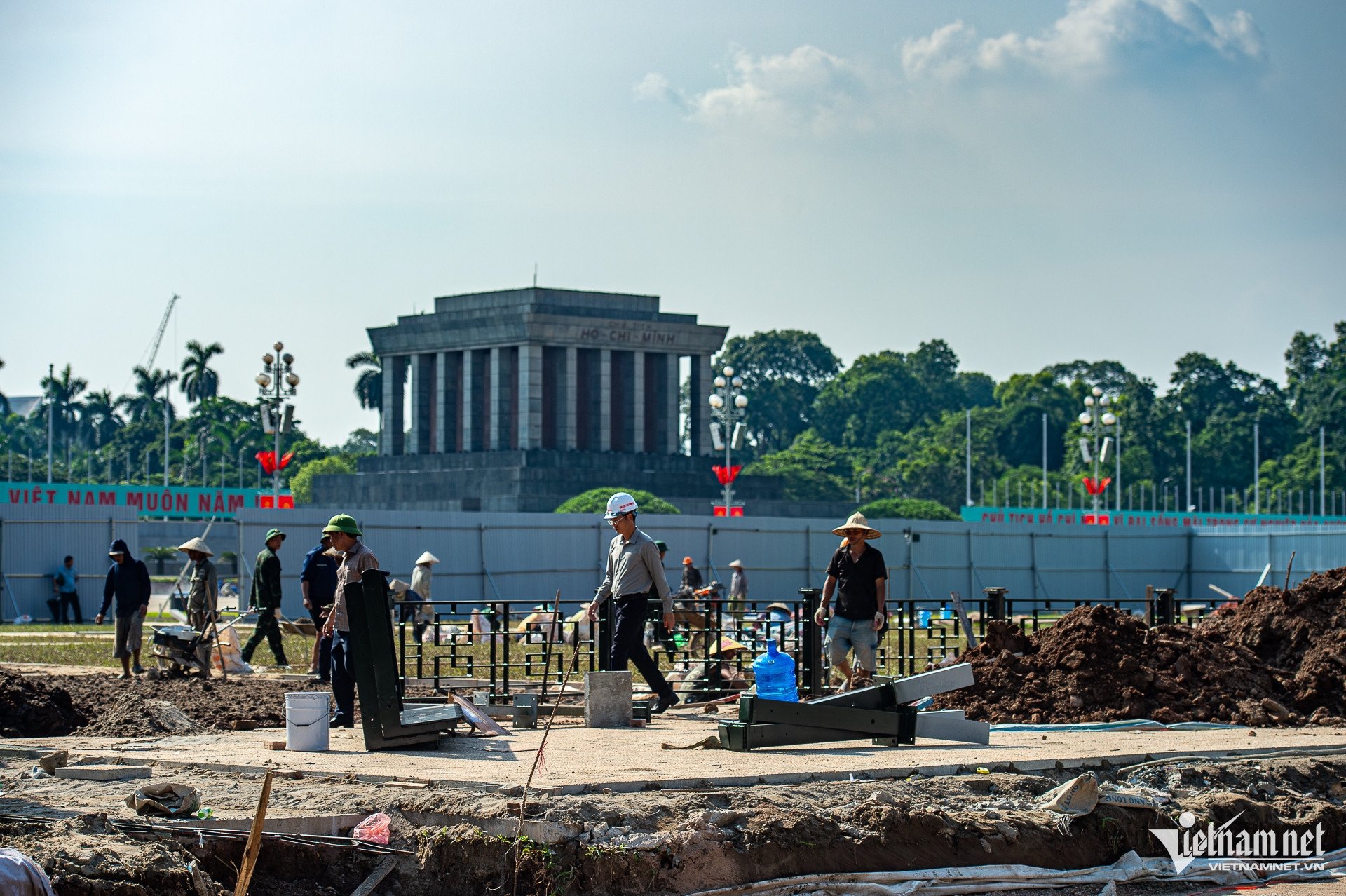 w mo rong quang truong ba dinh 21 of 31 2917.jpg