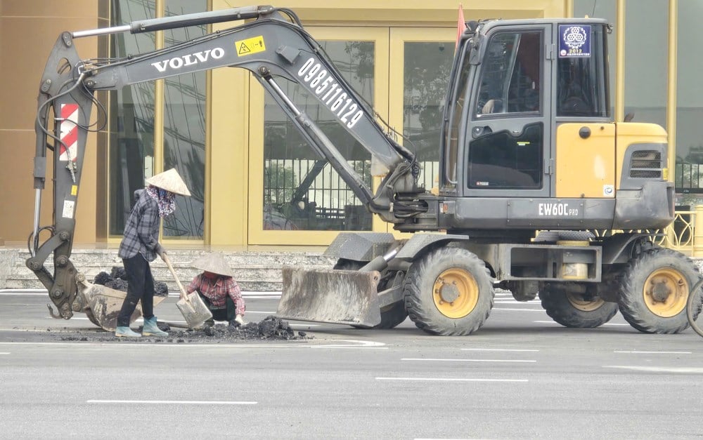 Chạy đua tiến độ phục vụ Triển lãm Thành tựu đất nước  - ảnh 13