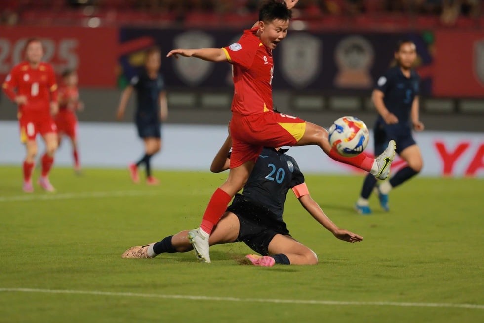 Bảng xếp hạng AFF Cup 2025: Đội tuyển nữ Việt Nam tốp 2, hẹn 'kình địch' Thái Lan- Ảnh 3.