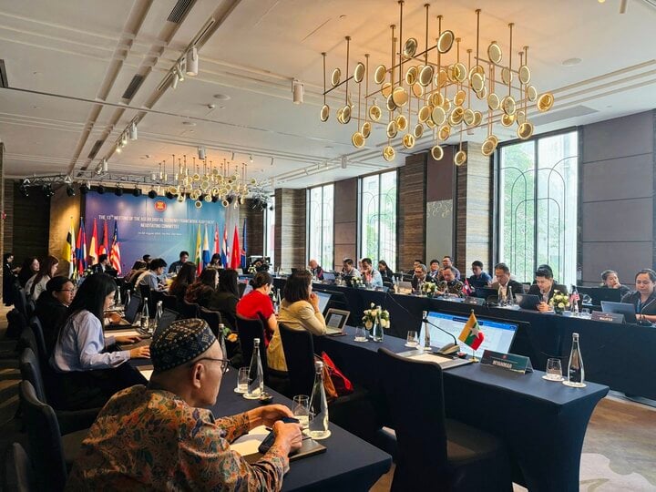 Hội nghị Hiệp định Khung ASEAN về Kinh tế số (DEFA) tại Hà Nội.