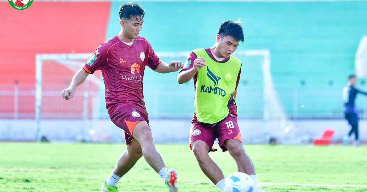 Quy Nhơn United là đội bóng nào?