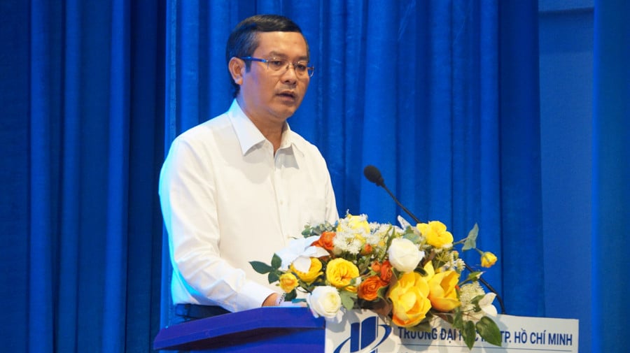 thu-truong-nguyen-van-phuc.jpg