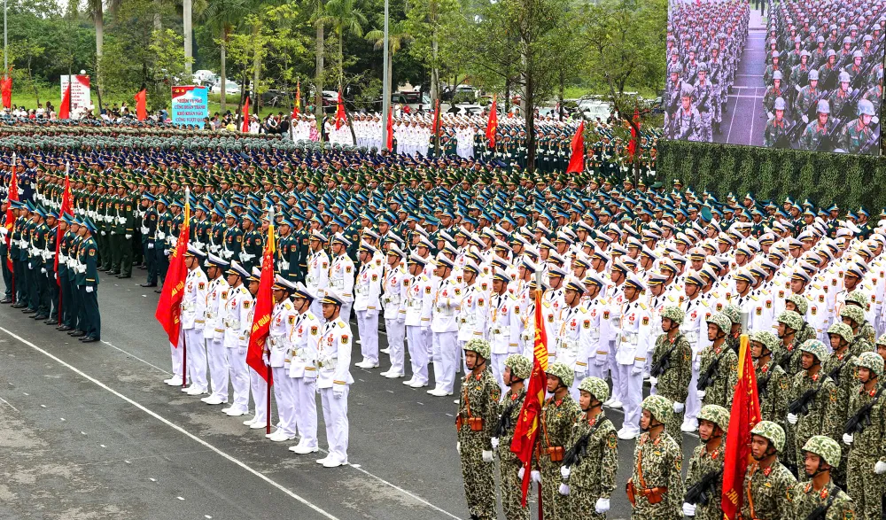 anh-tong-cuc-chinh-tri-kiem-tra-hop-luyen-3-3901-7560.jpg.jpg