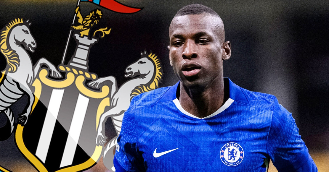 Bị MU nẫng Sesko, Newcastle ký Nicolas Jackson giá đắt đỏ