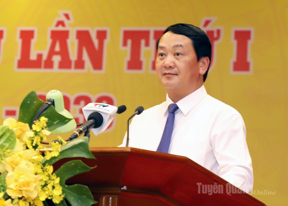 Đồng chí Bí thư Tỉnh ủy Hầu A Lềnh phát biểu chỉ đạo Đại hội. Ảnh: Thanh Nghị