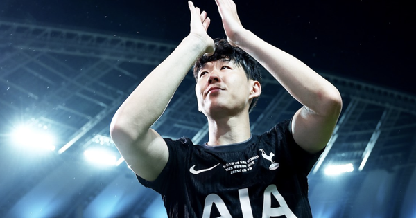 អ្នកគាំទ្រ Tottenham ស្រក់ទឹកភ្នែកនៅថ្ងៃលាលោក Son Heung-min