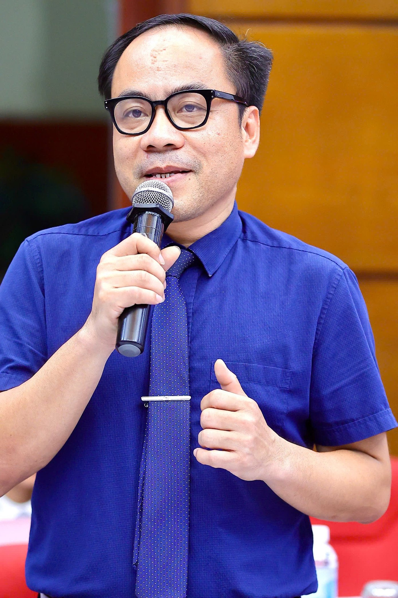 nguyen-anh-tuan.jpg