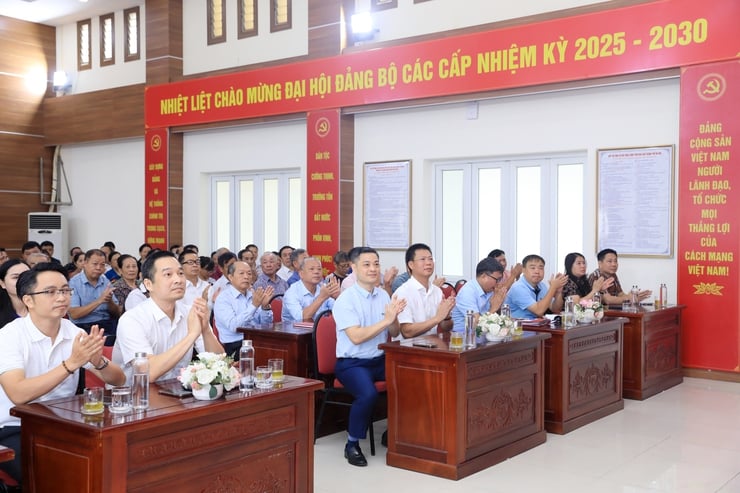 Phường Phú Thượng phát động phong trào “Bình dân học vụ số”- Ảnh 1.