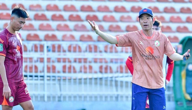 CLB Bình Định chuyển thành Quy Nhơn United: Đổi tên 4 lần trong 4 năm, không bỏ hạng nhất- Ảnh 2.