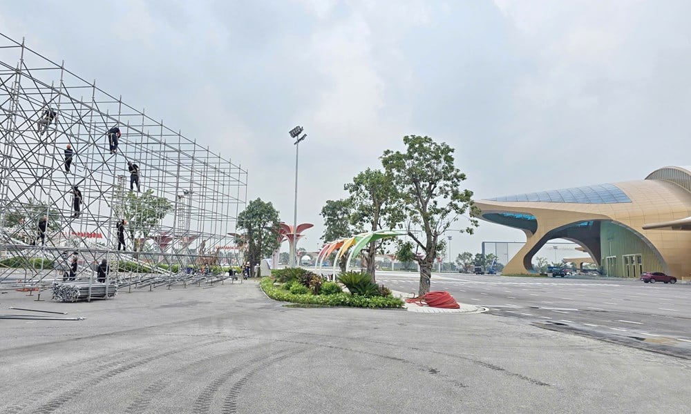 Chạy đua tiến độ phục vụ Triển lãm Thành tựu đất nước  - ảnh 2