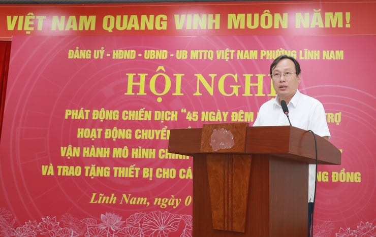Phường Lĩnh Nam: Trao tặng 10 bộ máy tính hỗ trợ Tổ dân phố phục vụ chuyển đổi số- Ảnh 5.