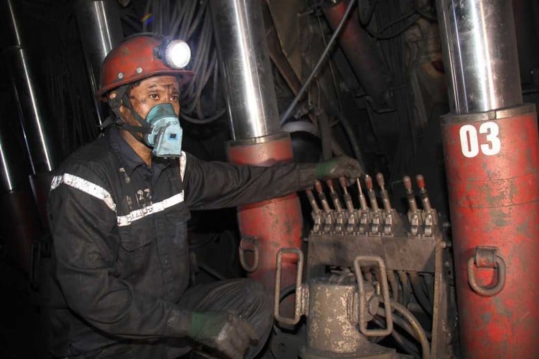 Nâng cao nhận thức về vai trò của 'Cuộc cách mạng khoa học - công nghệ và chuyển đổi số' trong sản xuất của TKV- Ảnh 2.