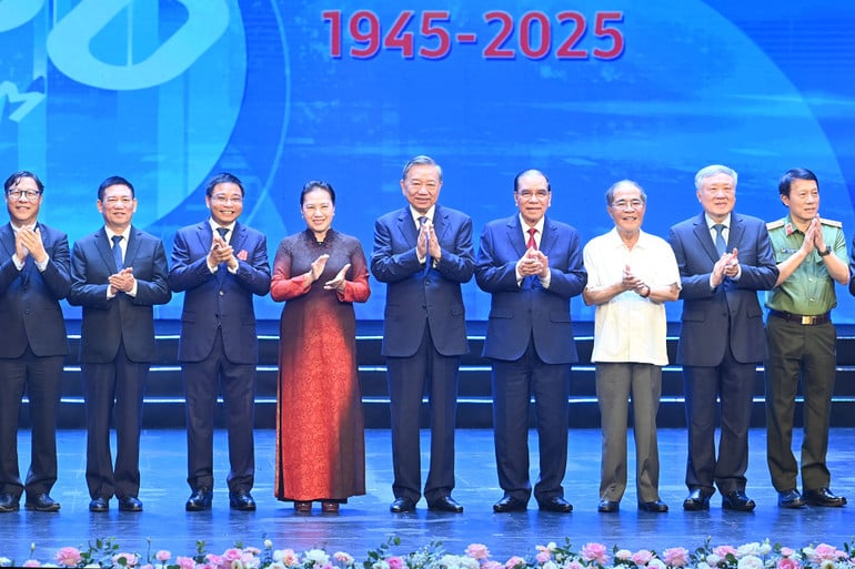 a10-bnd-0032.jpg