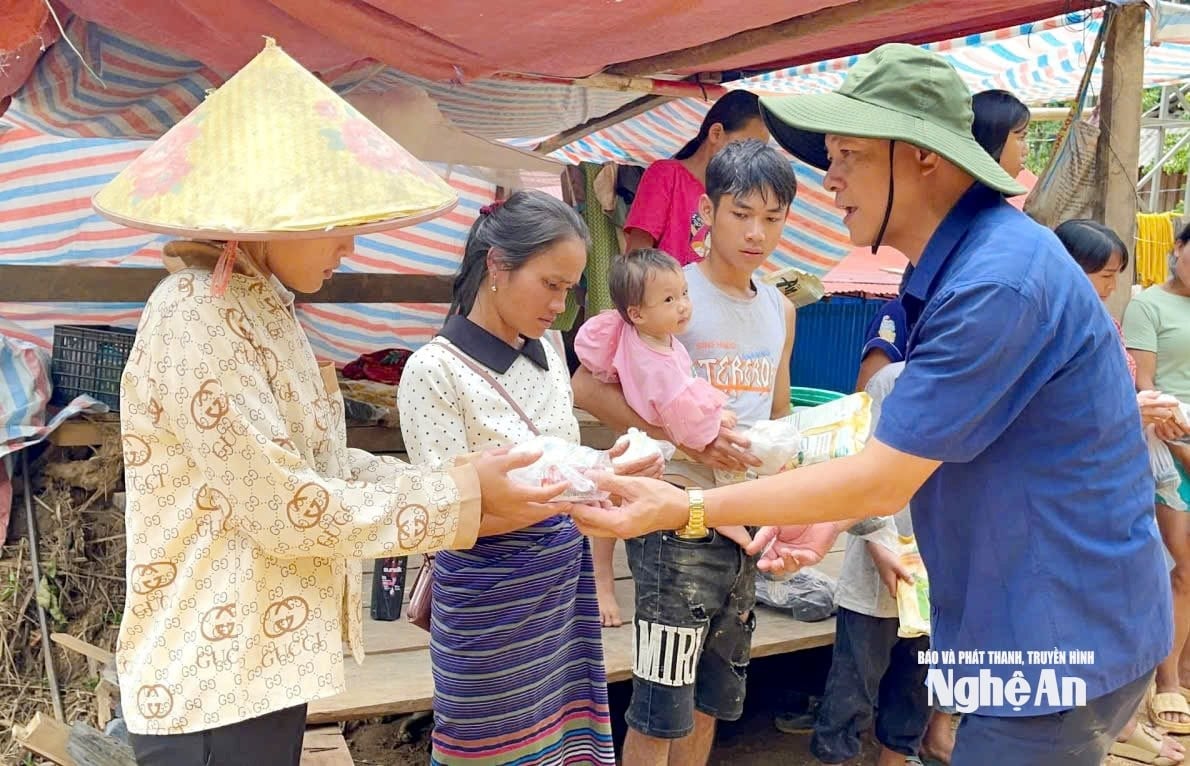  Nhôn Mai