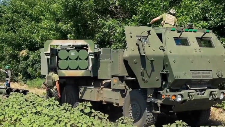 himars-jpg-1726-1659083532.jpg