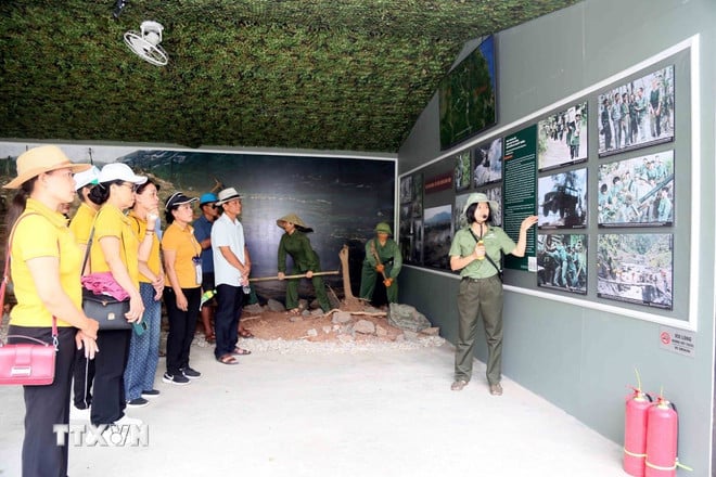 ttxvn-hoi-uc-ve-nhung-nam-thang-chien-tranh-bat-khuat-giua-dai-ngan-0808-2.jpg