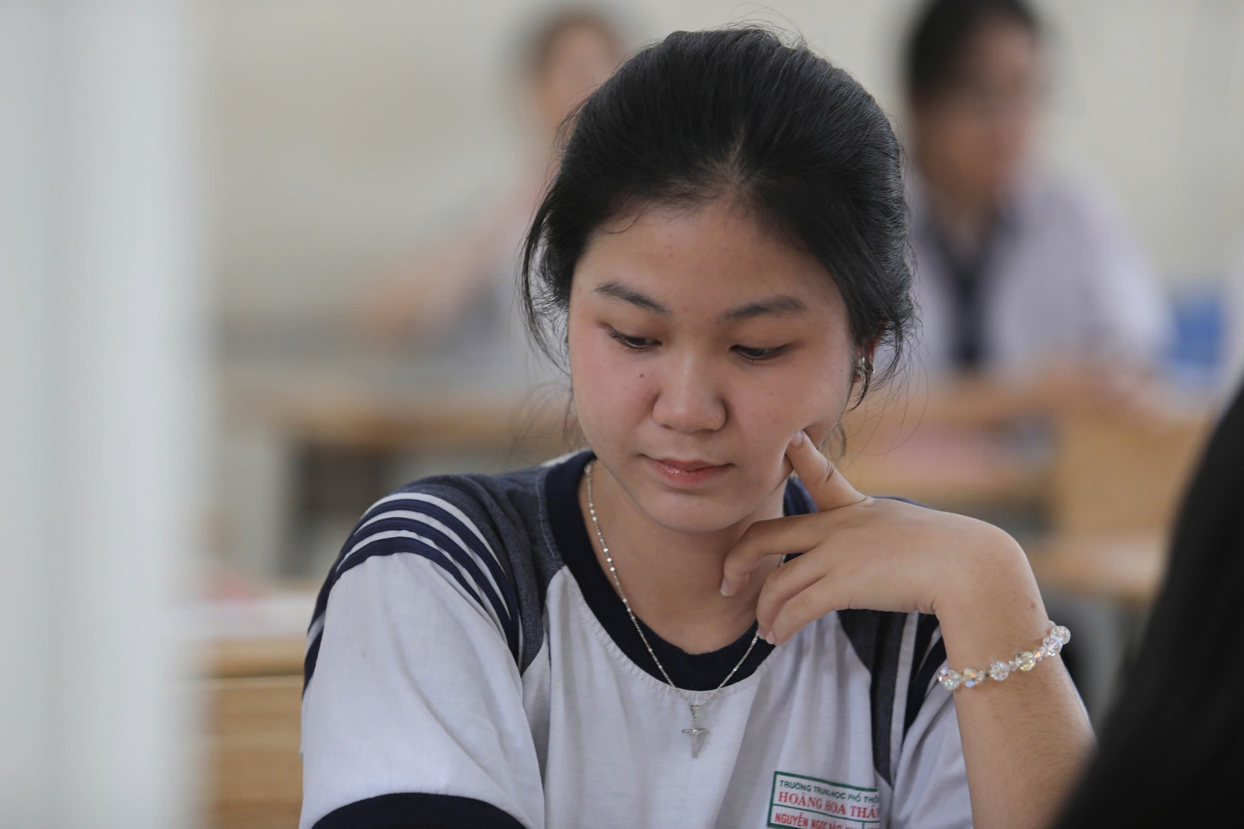 Đổi mới đề thi trước đổi mới dạy học: Rủi ro nếu gặt lúa non - 8
