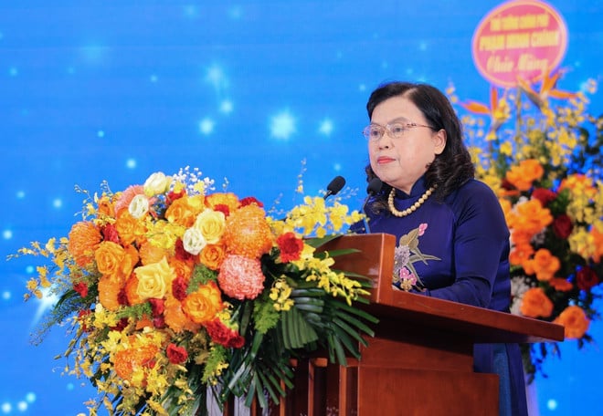 vna-potal-le-ky-niem-70-nam-tong-hoi-y-hoc-viet-nam-8198136.jpg
