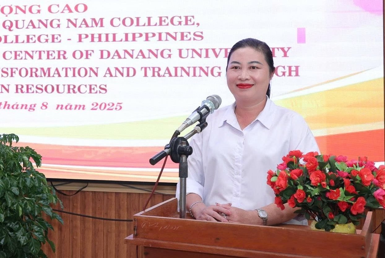 ba-vu-thi-phuong-anh(1).jpg