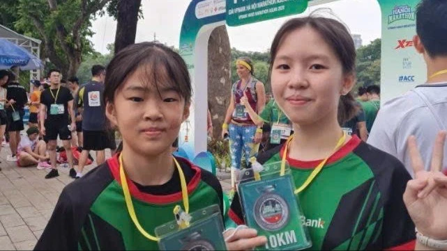 Hành trình tới 'giấc mơ Châu Âu' của nữ sinh chuyên ngoại ngữ