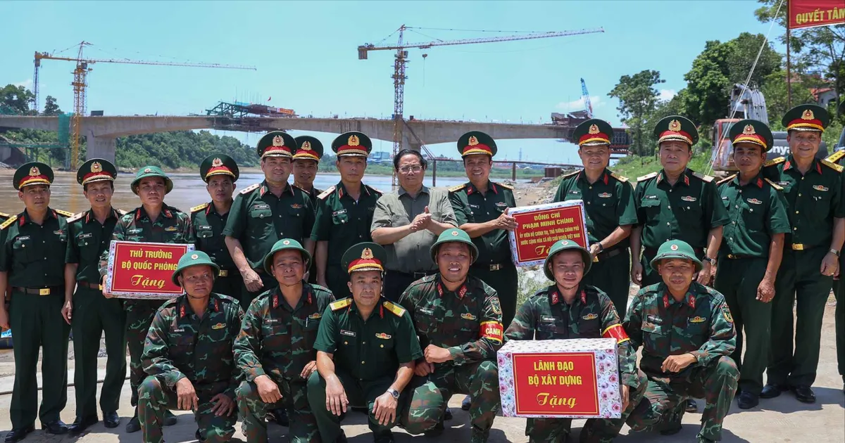 ต้นเดือนตุลาคม สะพาน Phong Chau เปิดให้สัญจรได้