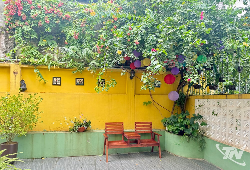 Kavárna může být malá, koutek může být malý, ale srdce lidí jsou velká a pomáhají mnoha duším žít s větší vírou a optimismem.