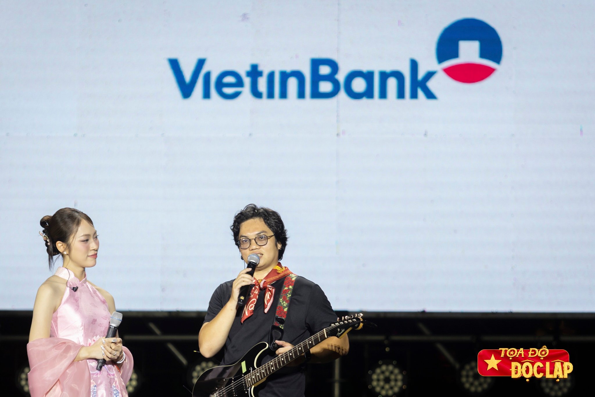 Le hoi Doc Lap anh 11