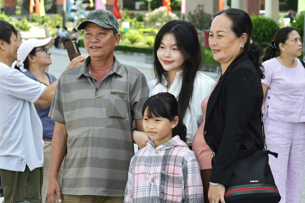 Tân sinh viên choáng khi tìm phòng trọ giữa cao điểm nhập học - 1