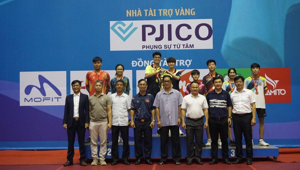 Con trai cựu danh thủ Vũ Mạnh Cường tỏa sáng, bóng bàn CAND T&T lại vô địch tuyệt đối- Ảnh 2.