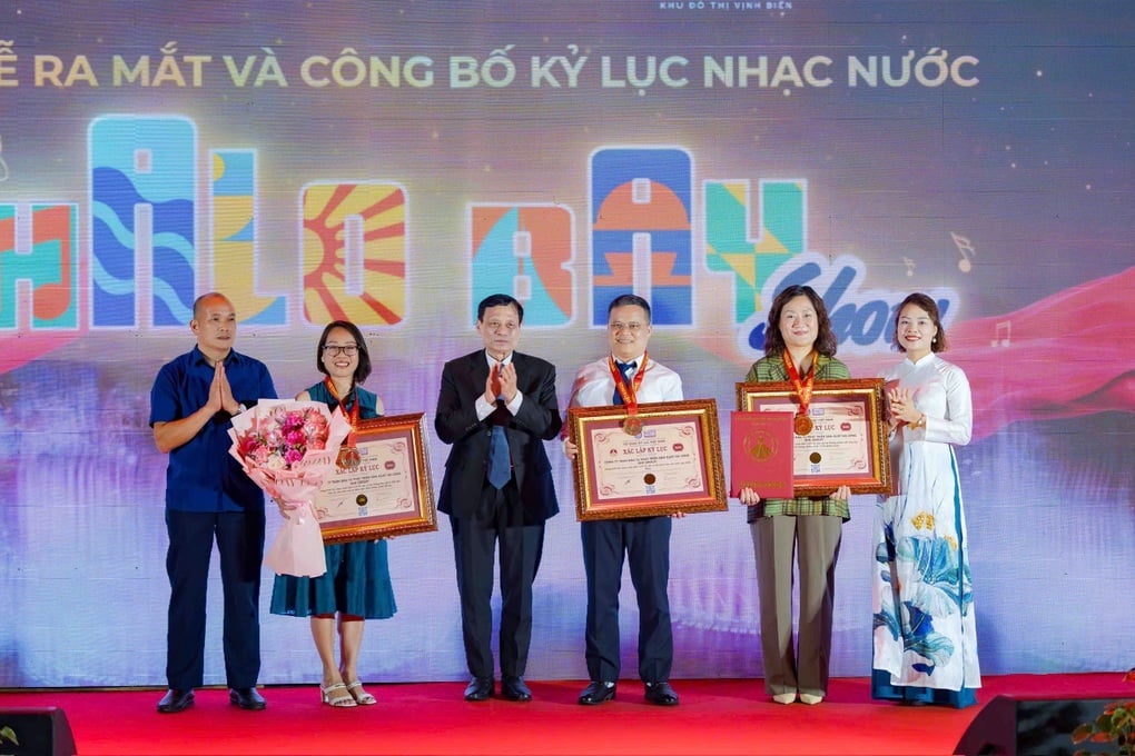 Halo Bay Show: Điểm đến giải trí mới bên vịnh di sản, xác lập 3 kỷ lục Việt Nam - 2