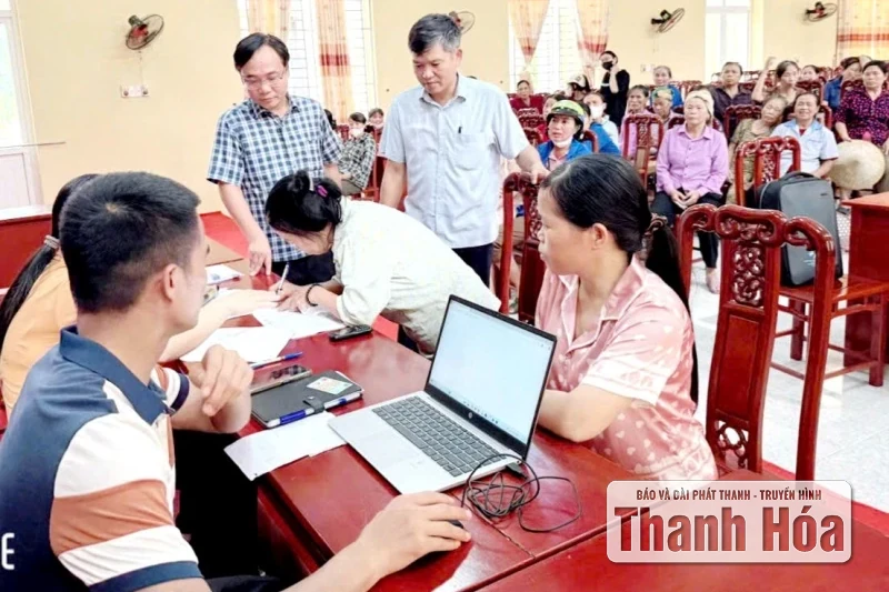 [បច្ចុប្បន្នភាព] ភូមិភាគខ្លះនៃខេត្ត Thanh Hoa បានបញ្ចប់ការប្រគល់អំណោយបុណ្យឯករាជ្យជូនប្រជាជន។