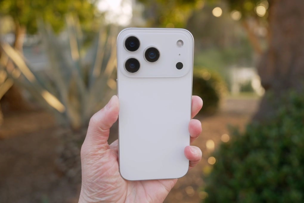 iPhone 17 sẽ không có khe cắm SIM - 1
