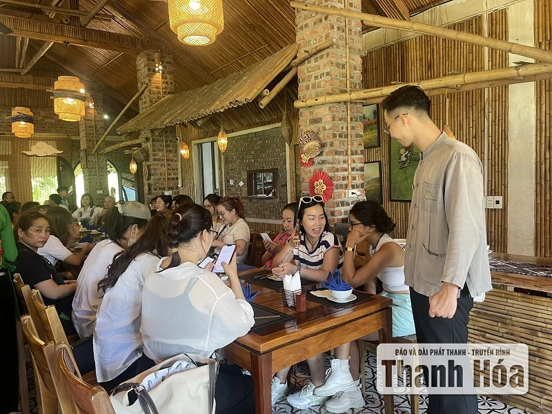 តំបន់​អេកូ​ទេសចរណ៍​សហគមន៍​ពូ​លួង​មាន​ភ្ញៀវ​ទេសចរ​មក​លេង​យ៉ាង​អ៊ូអរ