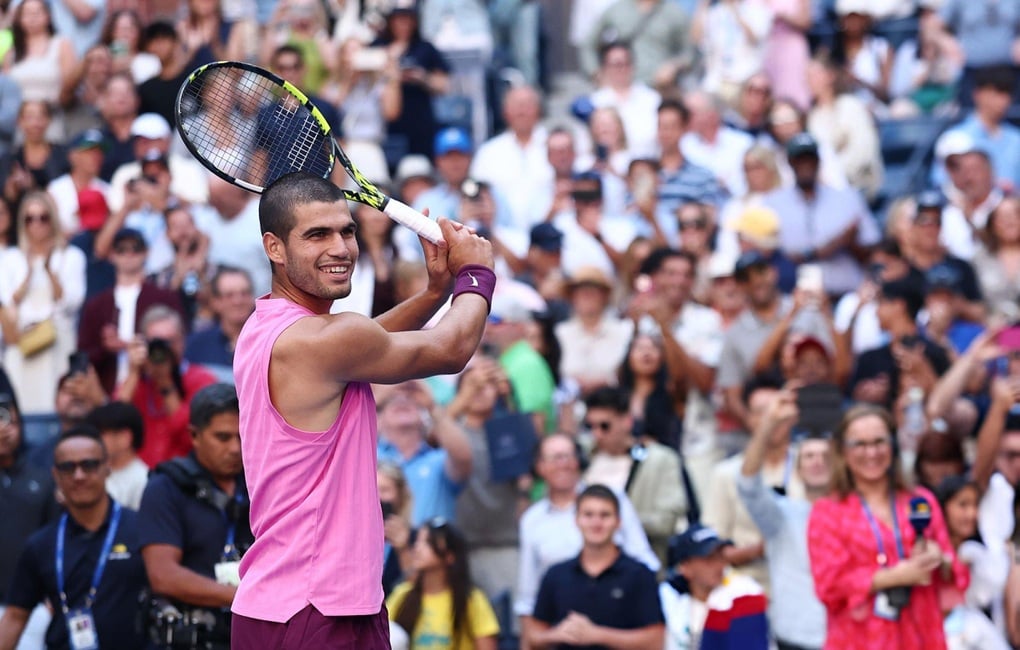 Alcaraz nối dài mạch thăng hoa, tiến vào tứ kết US Open - 1