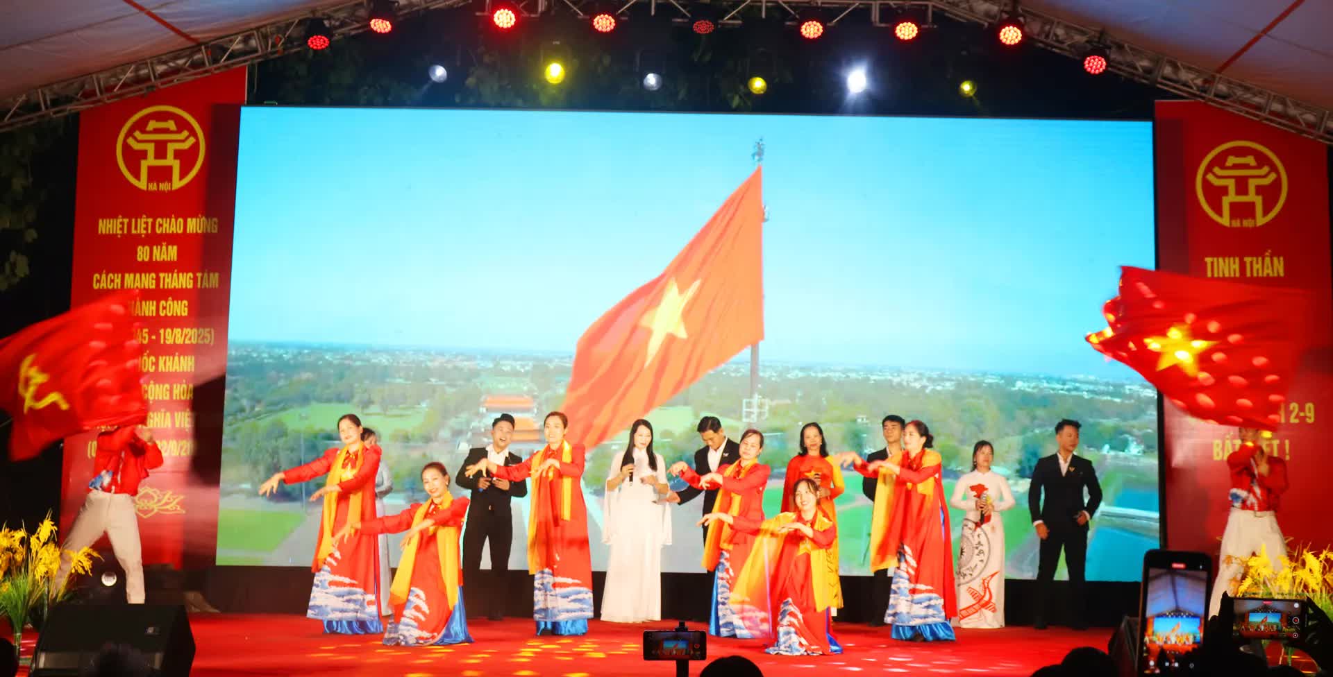 Chương trình nghệ thuật: "Đông Ngạc - Tự hào, niềm tin và khát vọng"- Ảnh 7.