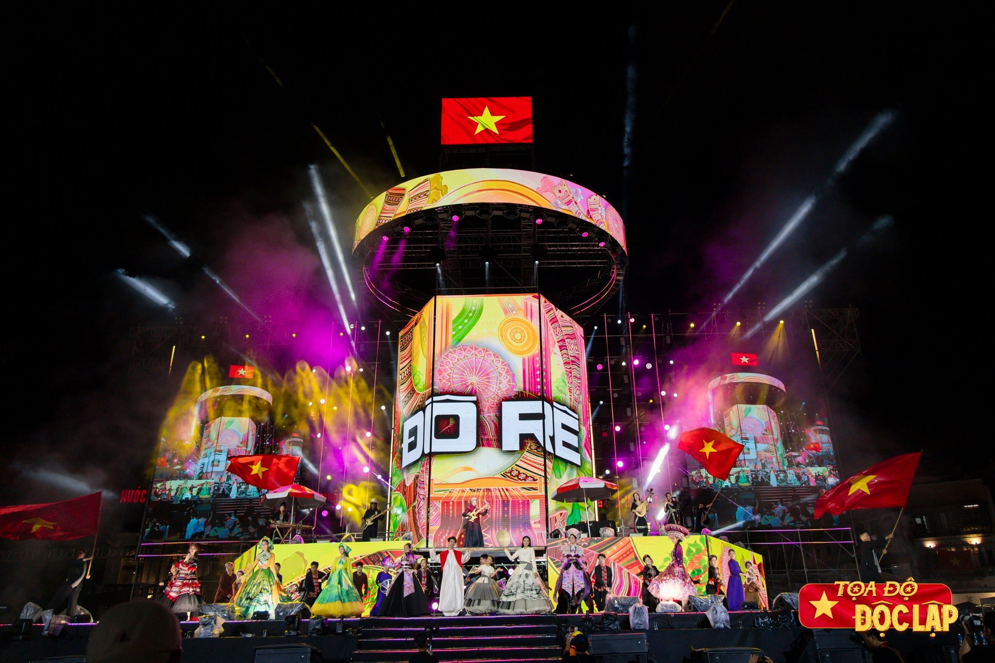 Le hoi Doc Lap anh 21