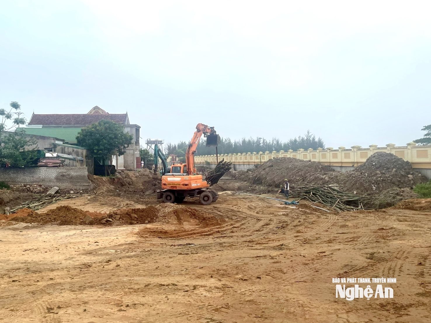 ការសាងសង់ផ្លូវឆ្នេរសមុទ្រ