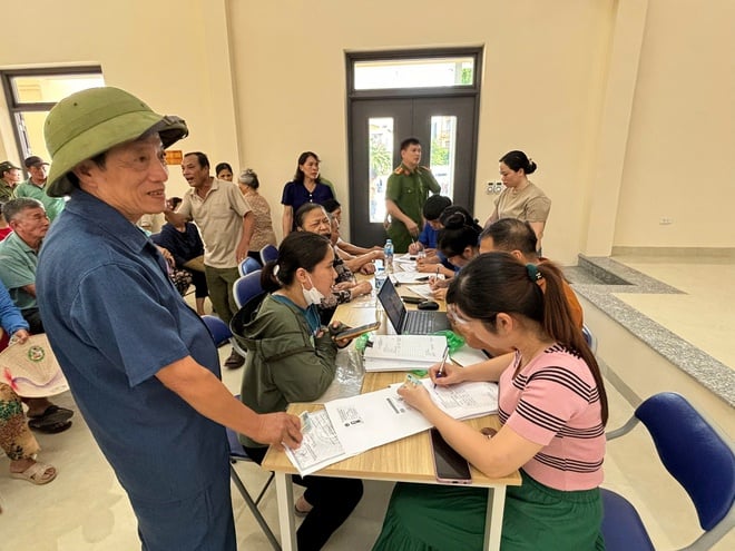 Xã Thanh Trì, Thuận An và phường Bạch Mai: Tích cực hỗ trợ người dân nhận quà Tết Độc lập 2/9- Ảnh 9.